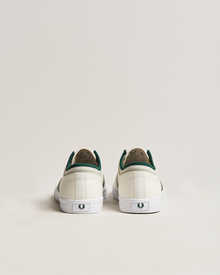 Mies | Fred Perry Underspin Tipped Cuff Twill Sneaker Porcelain | Fred Perry | Underspin Tipped Cuff Twill Sneaker Porcelain