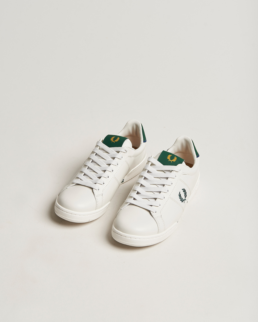 Mies | Fred Perry | Fred Perry | B722 Leather Sneaker Procelain