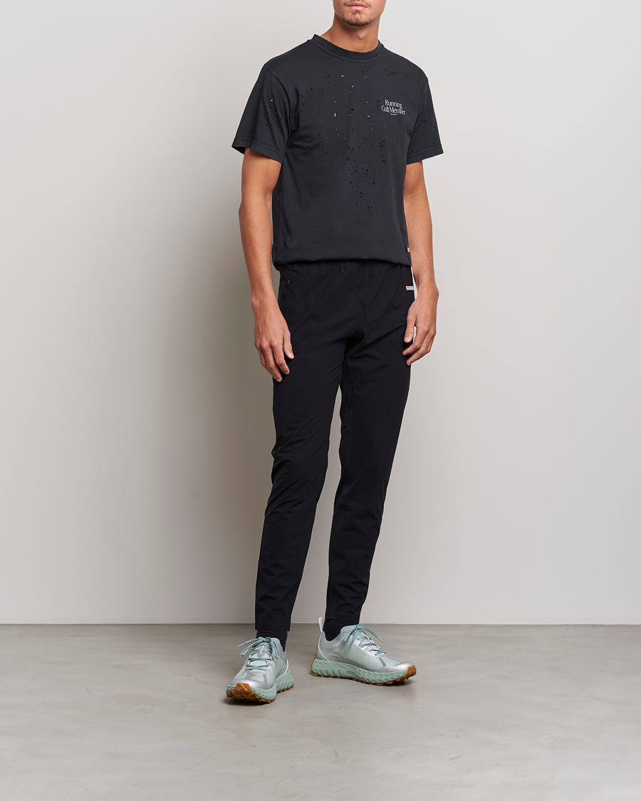 Mies | T-paidat | Satisfy | MothTech T-Shirt Black