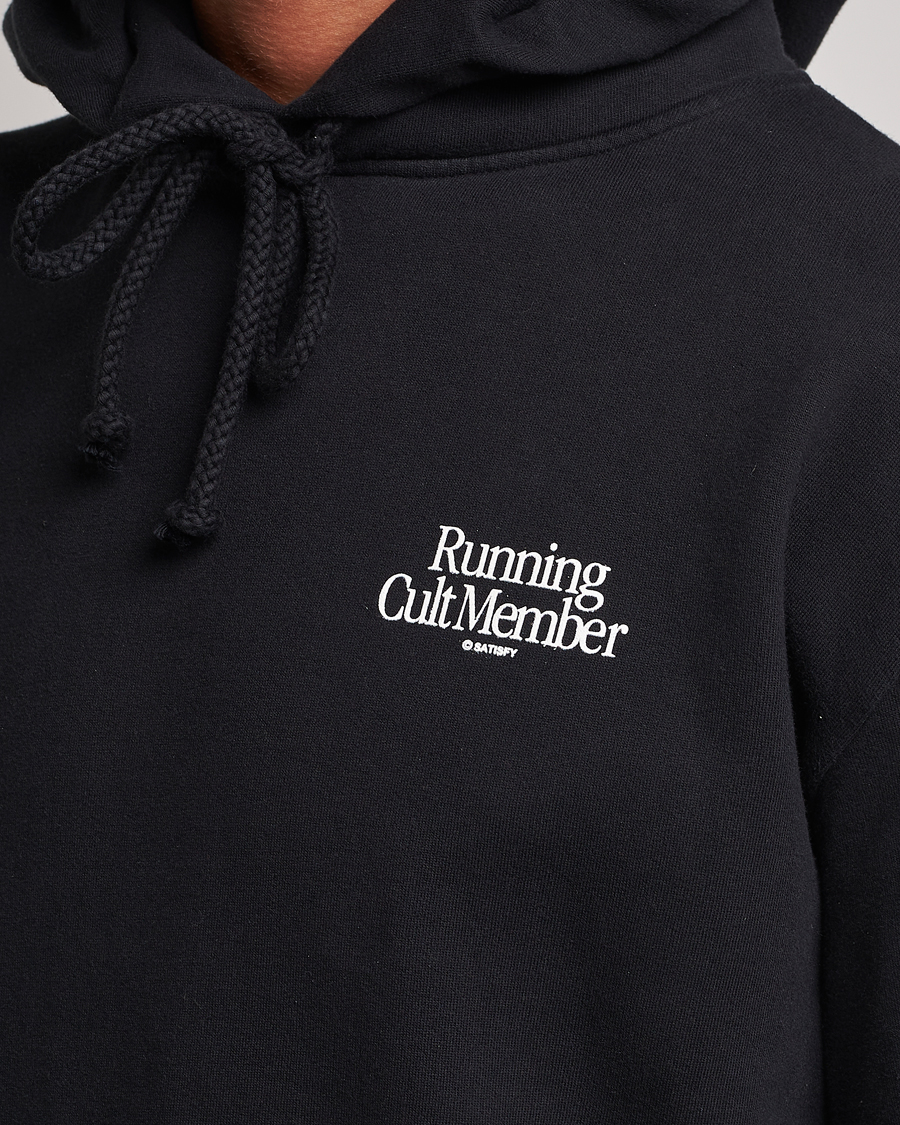 Mies | Puserot | Satisfy | SoftShell Hoodie Black