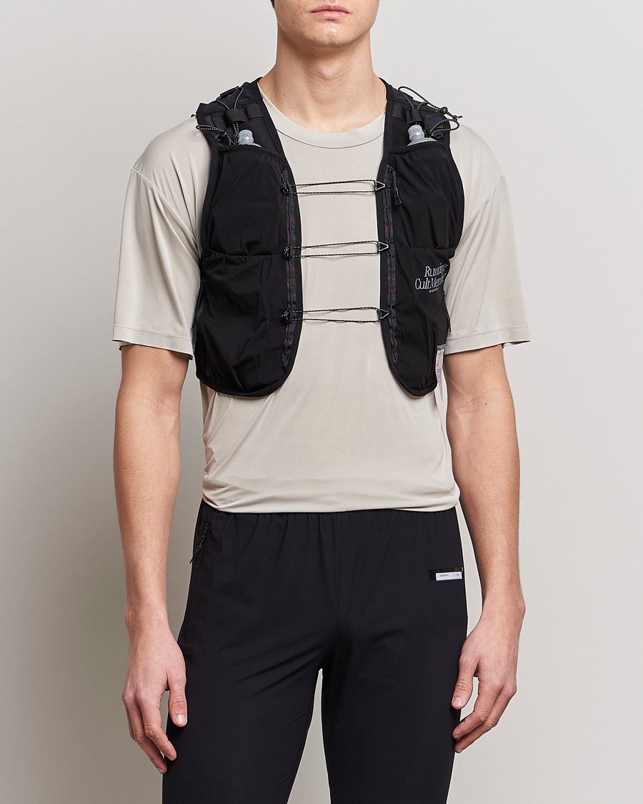 Mies | Satisfy Justice Cordura Hydration Vest Black | Satisfy | Justice Cordura Hydration Vest Black