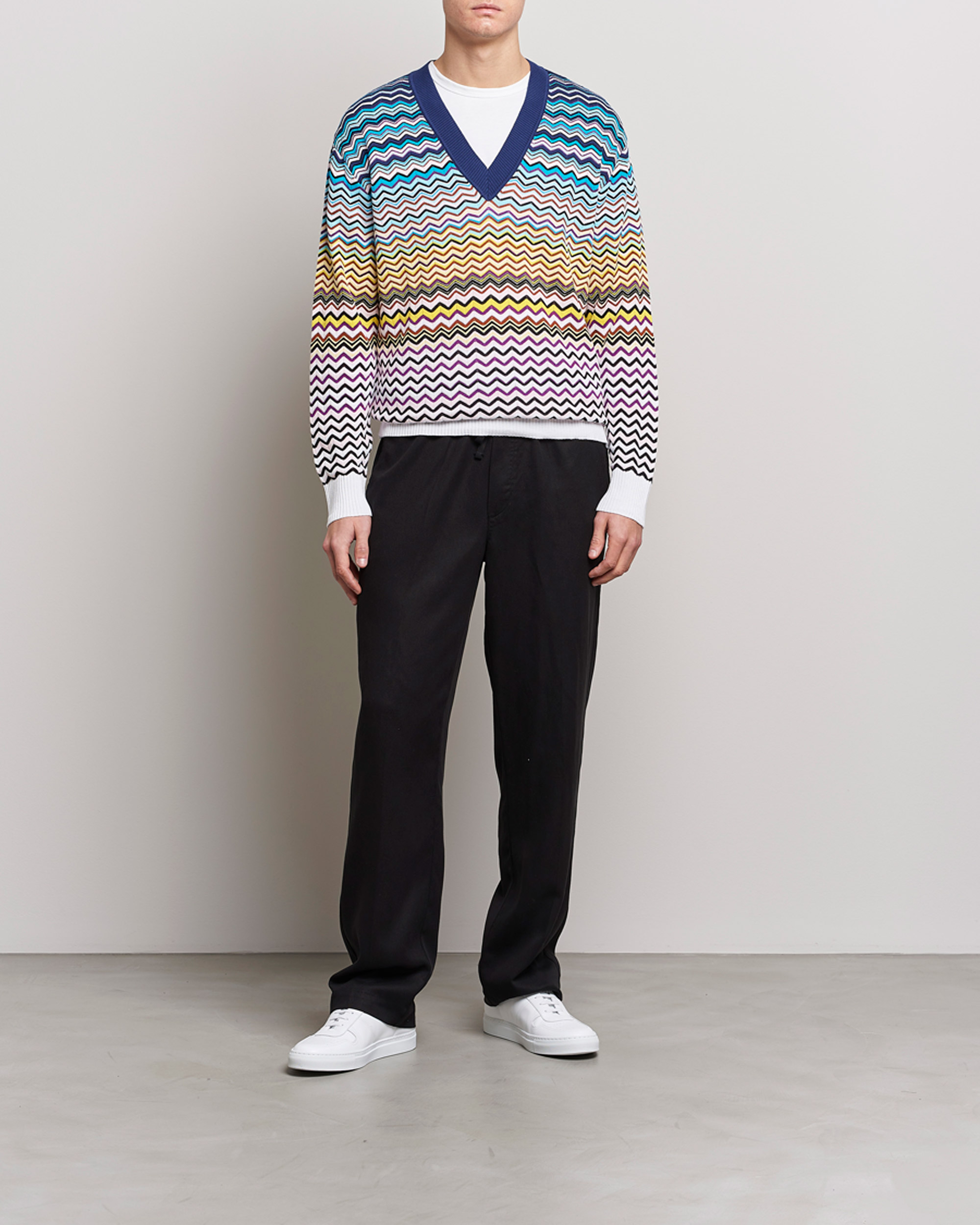 Mies | Puserot | Missoni | V-Neck Chevron Sweater Blue/Yellow