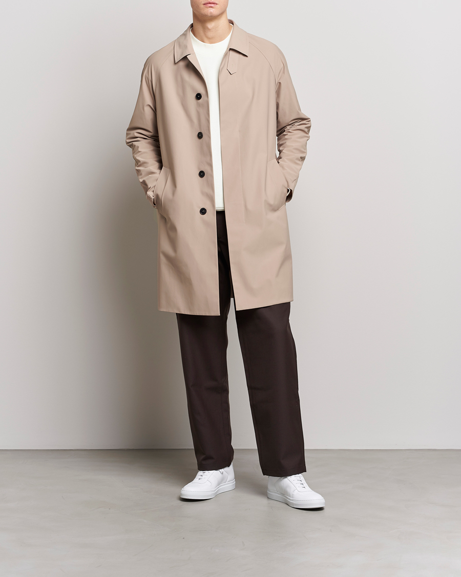 Mies | Takit | Harris Wharf London | Light Technic Balmacaan Coat Camel