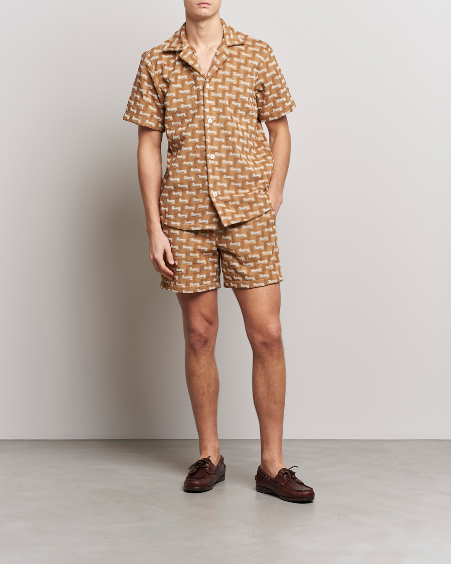 Mies | Kauluspaidat | OAS | Terry Cuba Short Sleeve Shirt Camel