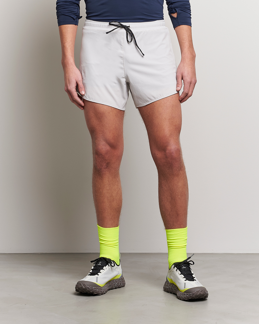 Mies | District Vision | District Vision | Spino Training Shorts Fog
