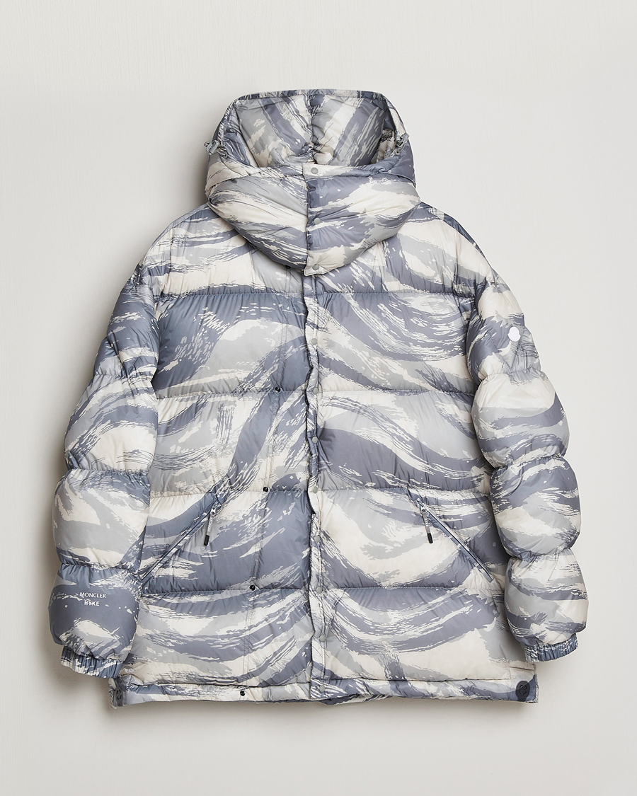 Mies | Takit | Moncler Genius | 4 Moncler Hyke Galenstock Print Down Jacket Camo