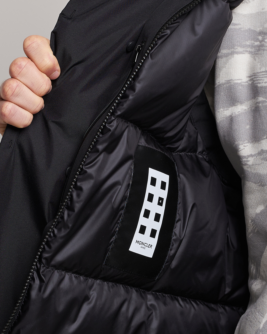 Mies | Ulkoliivit | Moncler Genius | 4 Moncler Hyke Vanil Hooded Vest Black