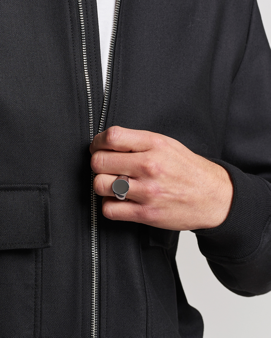 Mies | Korut | Tom Wood | Oval Polished Ring Silver