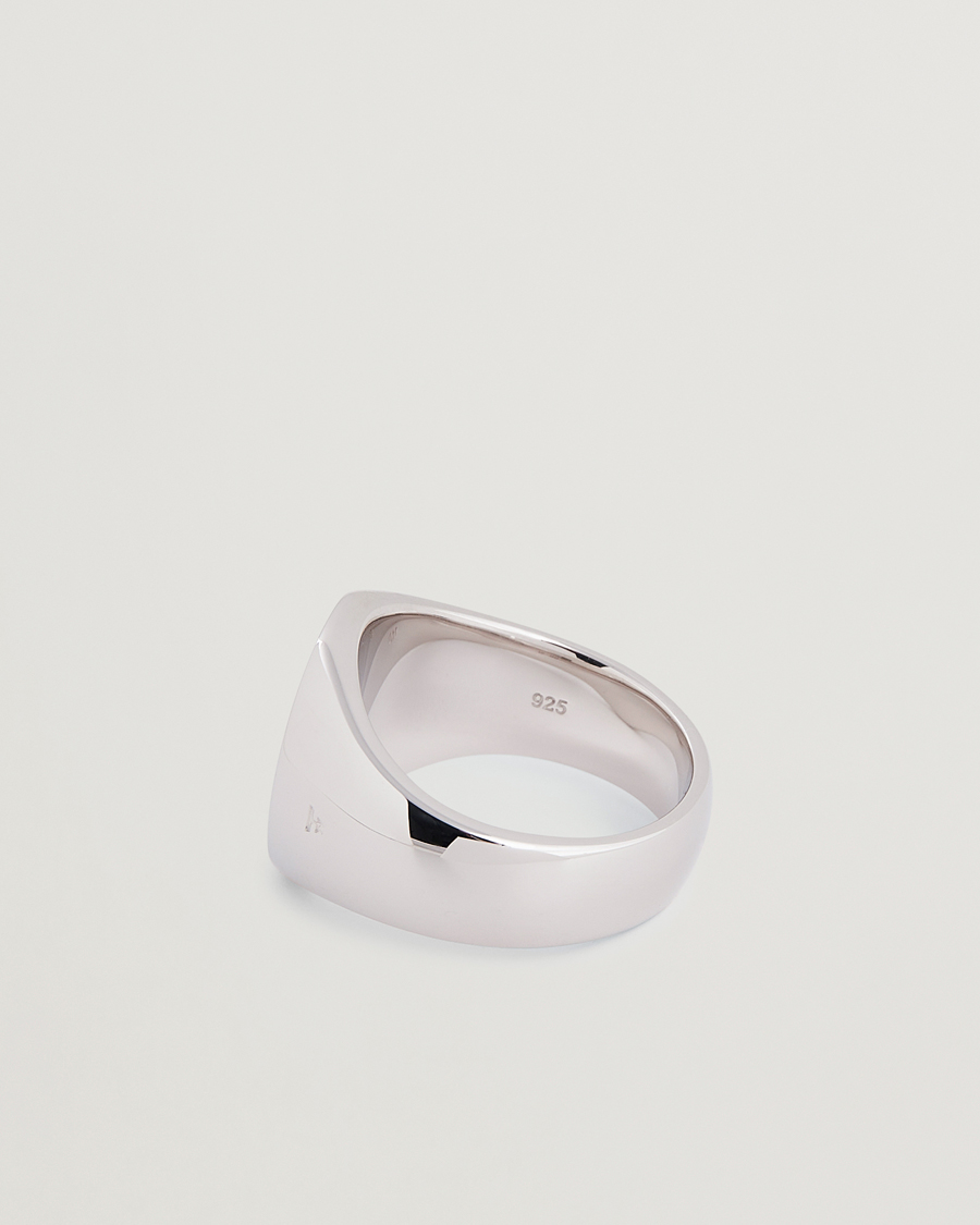 Mies | Korut | Tom Wood | Oval Polished Ring Silver