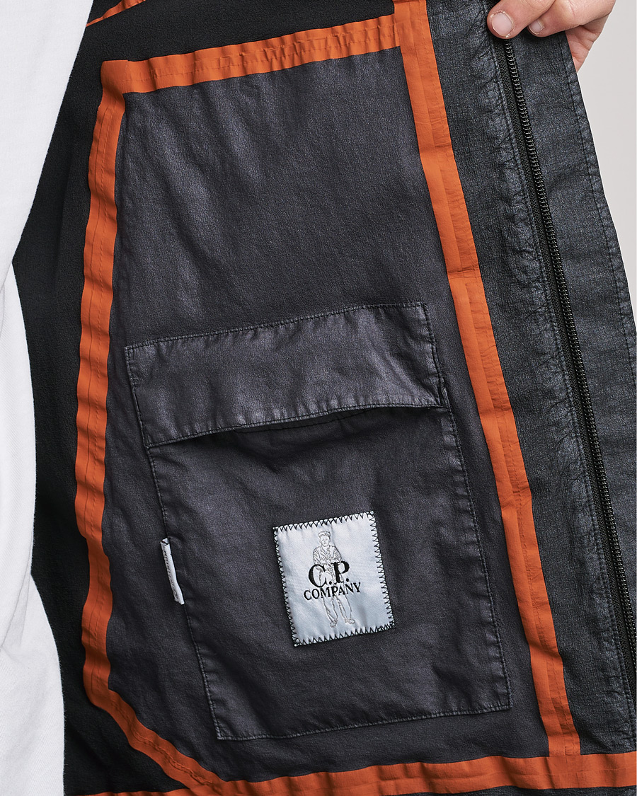 Mies | Takit | C.P. Company | GORE-TEX Infinium Nylon Hood Jacket Black