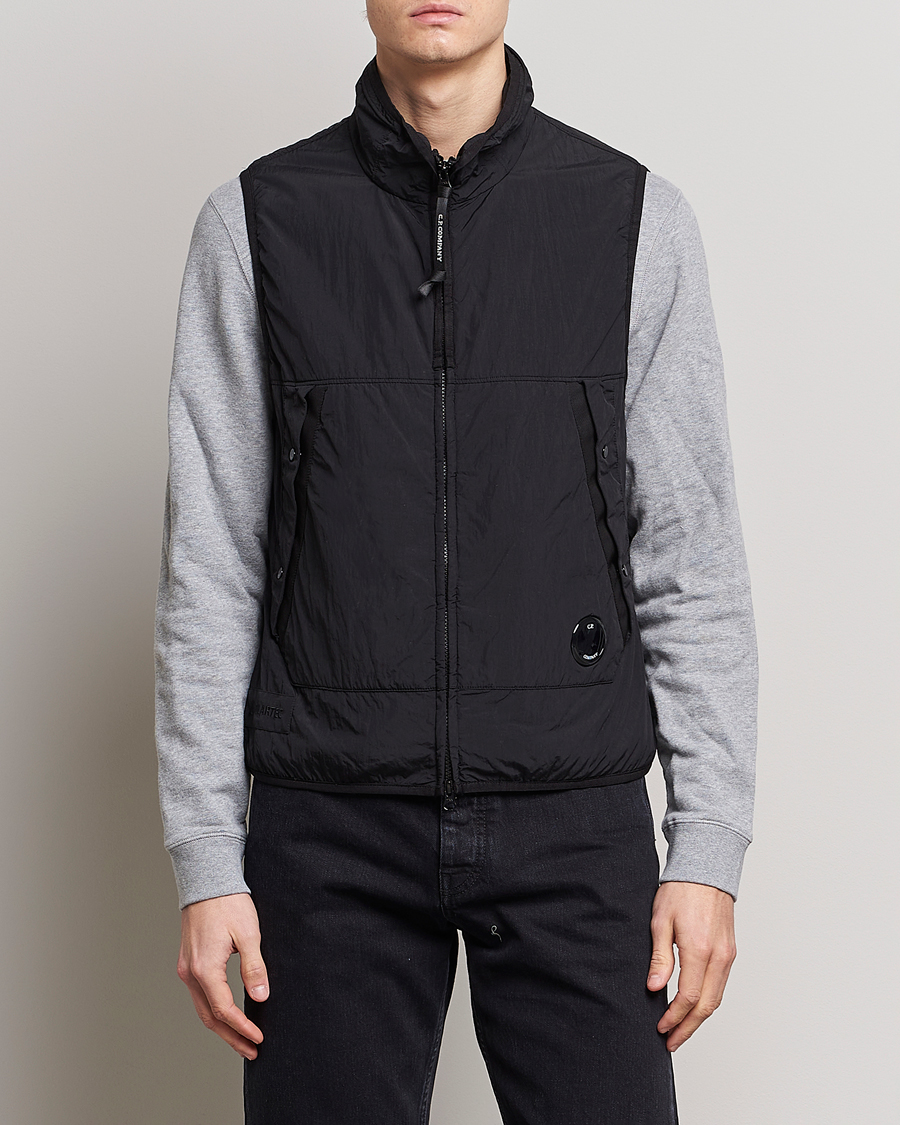 Mies | C.P. Company Polartek G.D.P.Nylon Vest Black | C.P. Company | Polartek G.D.P.Nylon Vest Black