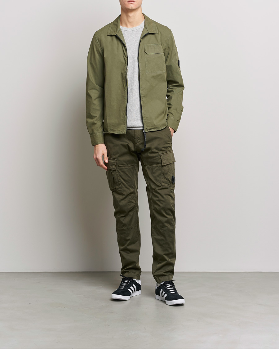 Mies | Kauluspaidat | C.P. Company | Garment Dyed Gabardine Zip Shirt Jacket Olive