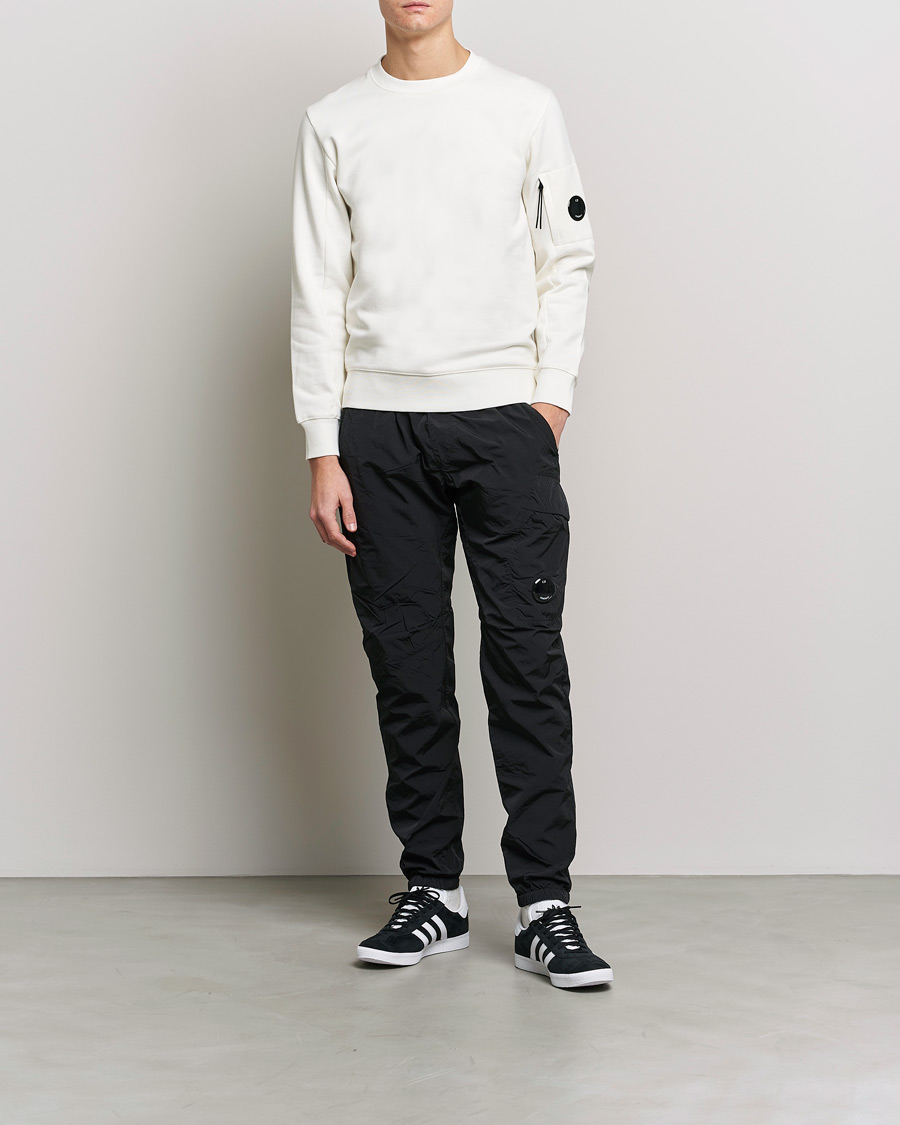 Mies | Puserot | C.P. Company | Diagonal Raised Fleece Lens Sweatshirt White