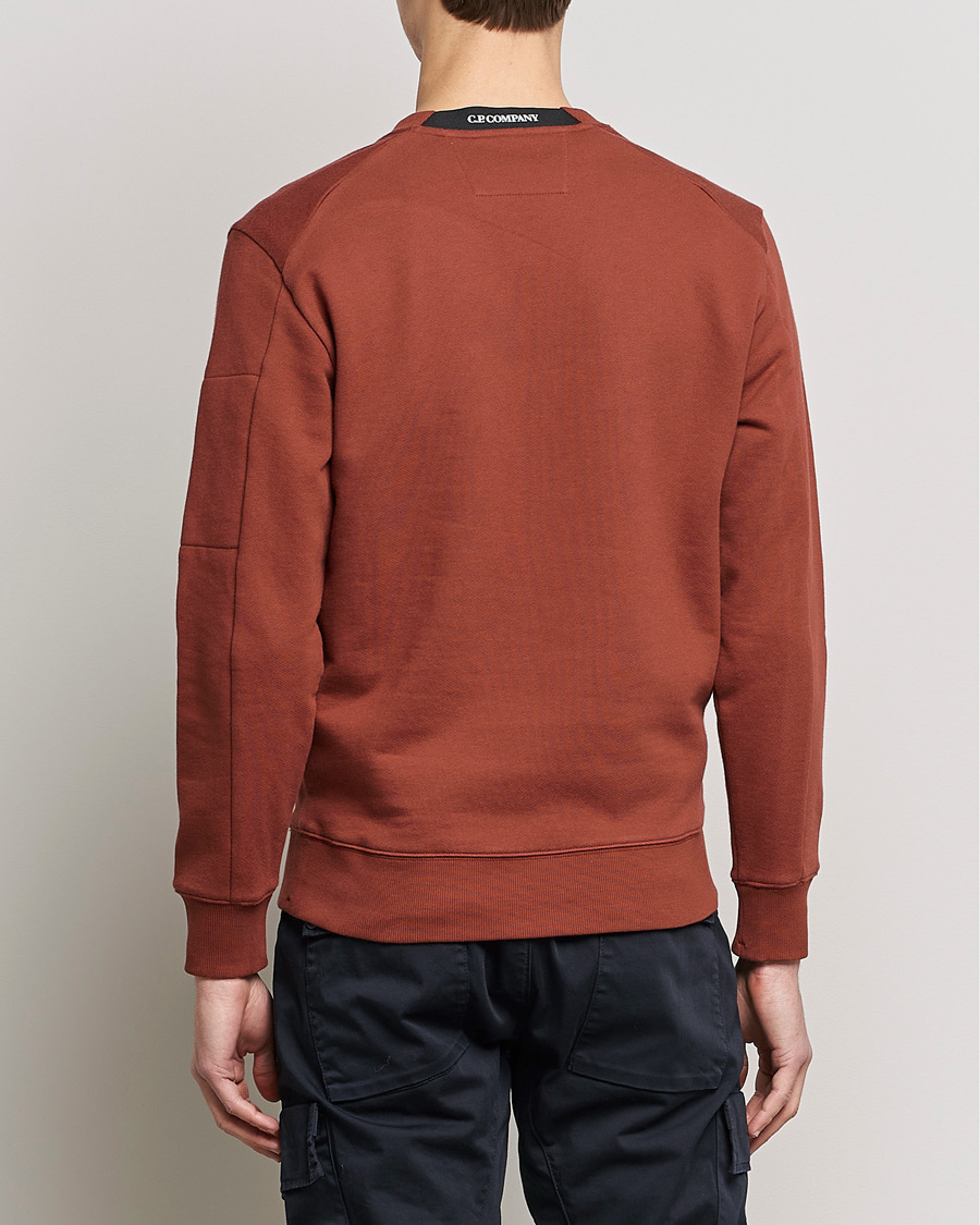 Mies | Puserot | C.P. Company | Diagonal Raised Fleece Lens Sweatshirt Rust