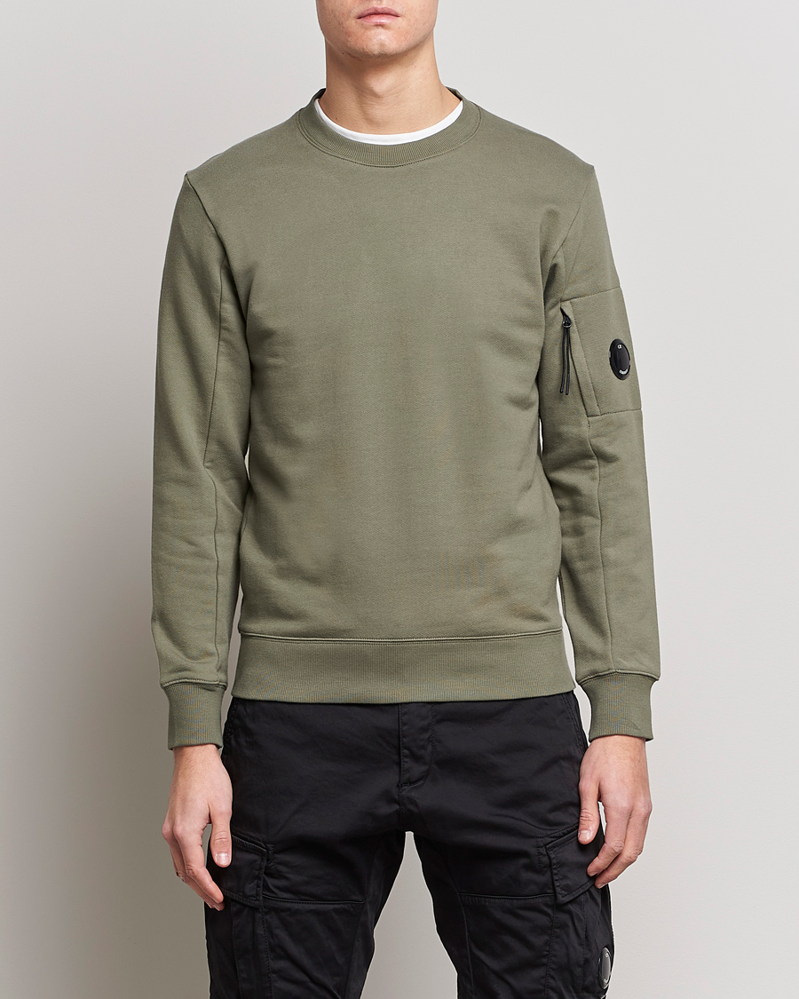 Mies | C.P. Company | C.P. Company | Diagonal Raised Fleece Lens Sweatshirt Olive