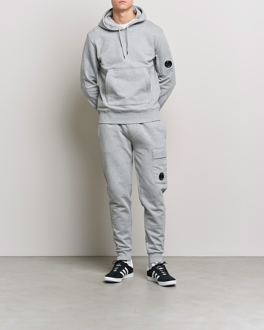 Mies | Housut | C.P. Company | Diagonal Raised Fleece Lens Sweatpants Grey