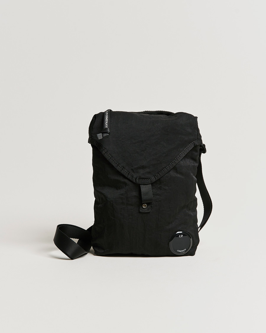 Mies | C.P. Company Nylon B Small Shoulder Bag Black | C.P. Company | Nylon B Small Shoulder Bag Black