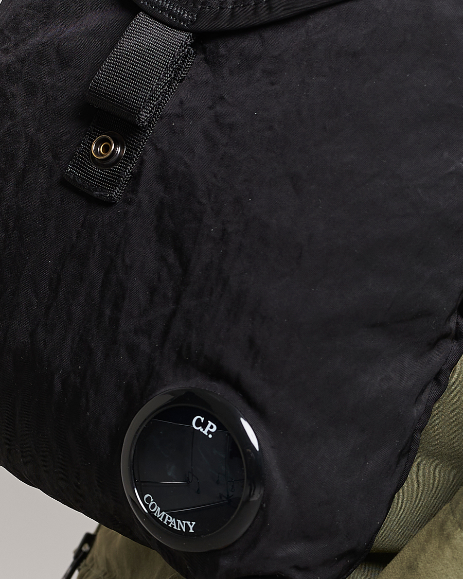 Mies | C.P. Company Nylon B Small Shoulder Bag Black | C.P. Company | Nylon B Small Shoulder Bag Black