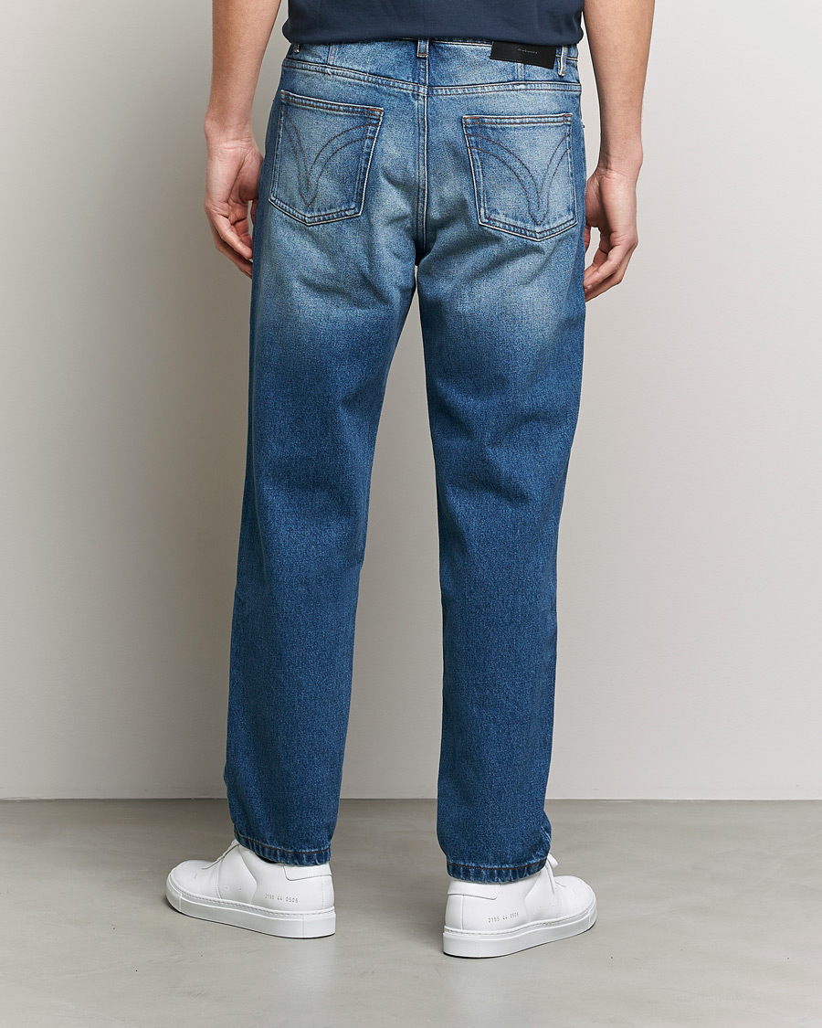 Mies | Farkut | AMI | Tapered Jeans Used Blue Wash