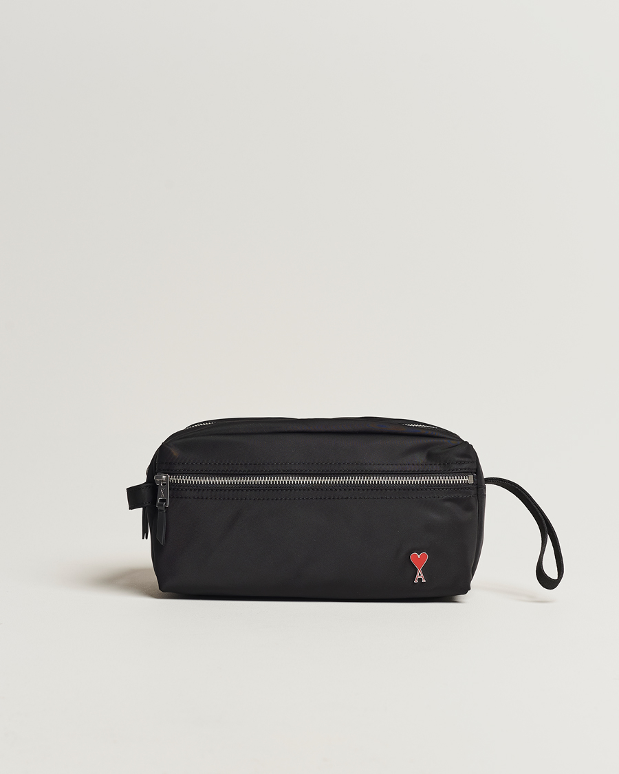 Mies | AMI Heart Logo Wash Bag Black | AMI | Heart Logo Wash Bag Black
