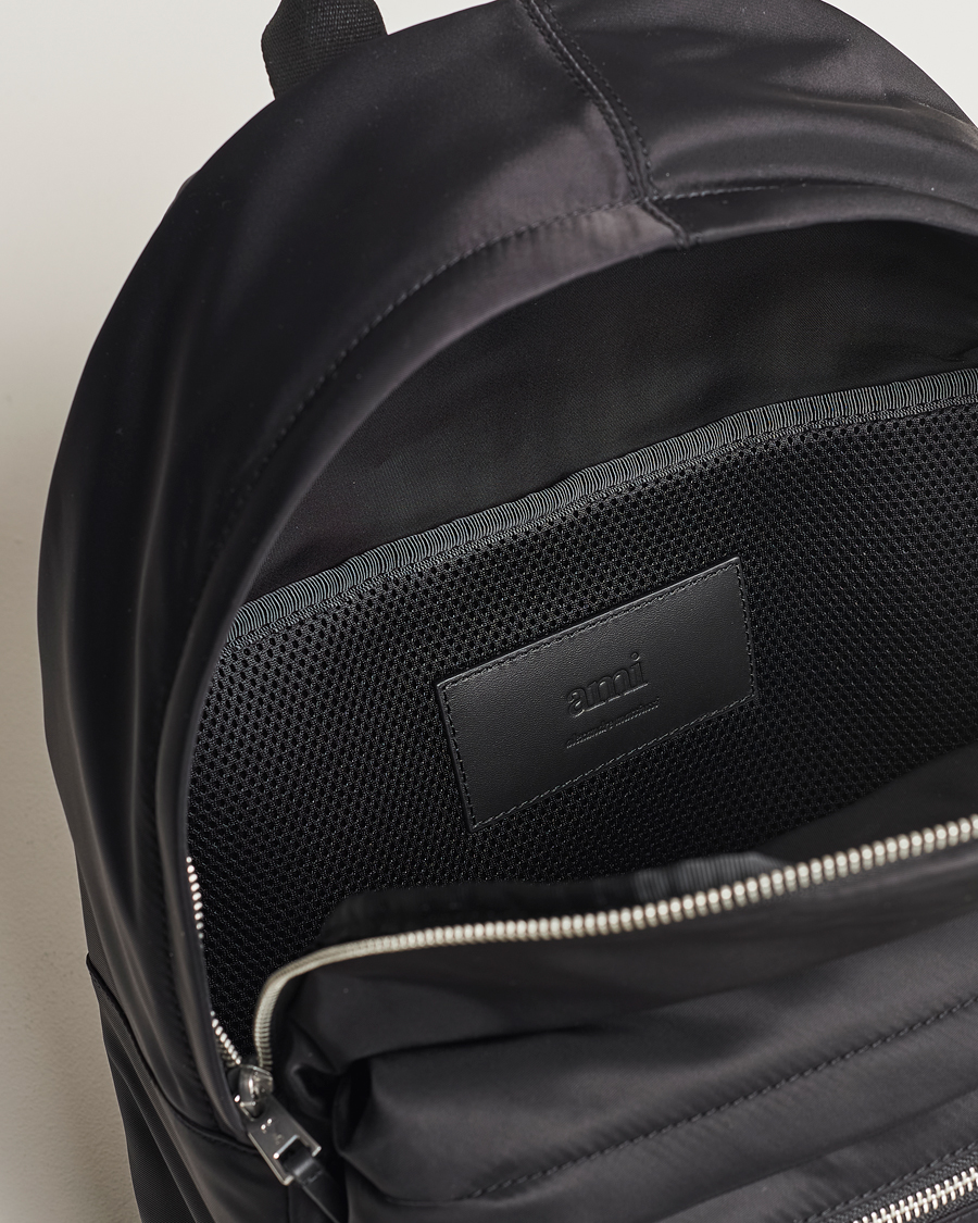 Mies | AMI Heart Logo Backpack Black | AMI | Heart Logo Backpack Black