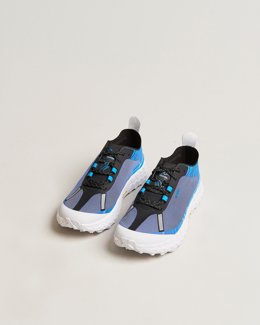 Mies | Juoksukengät | Norda | 001 RZ Running Sneakers Blue/White