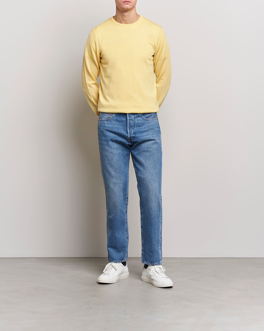 Mies | Puserot | Stenströms | Merino Crew Neck Yellow