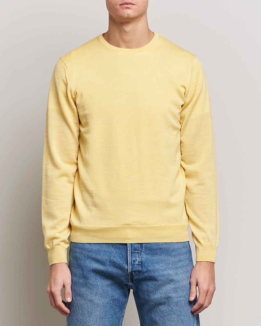Mies | Puserot | Stenströms | Merino Crew Neck Yellow