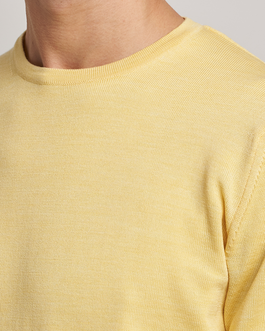 Mies | Puserot | Stenströms | Merino Crew Neck Yellow