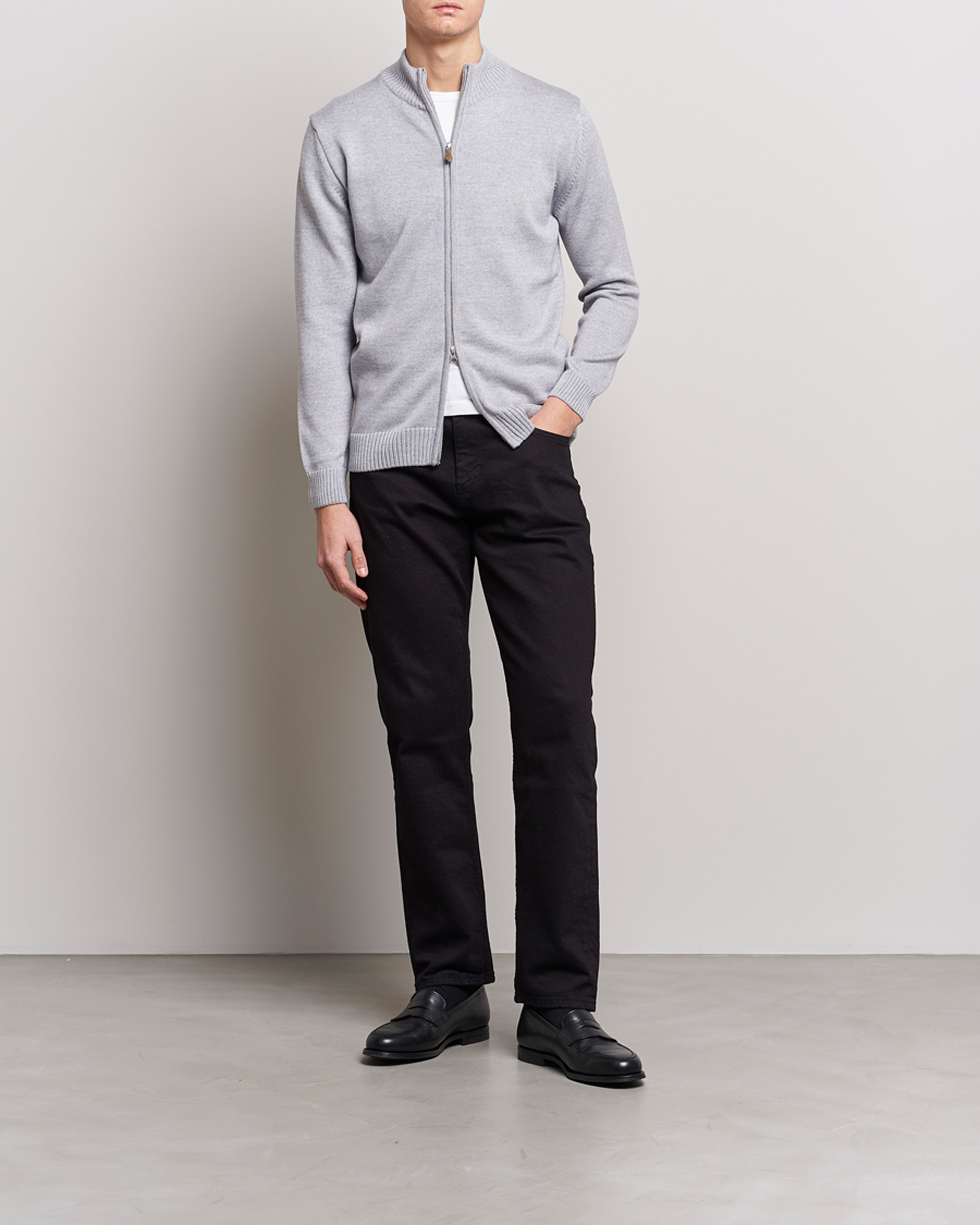 Mies | Puserot | Stenströms | Chunky Merino Full Zip Light Grey