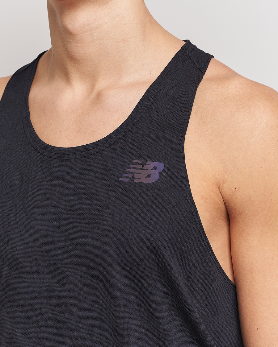 Mies | T-paidat | New Balance Running | Q Speed Jacquard Singlet Black