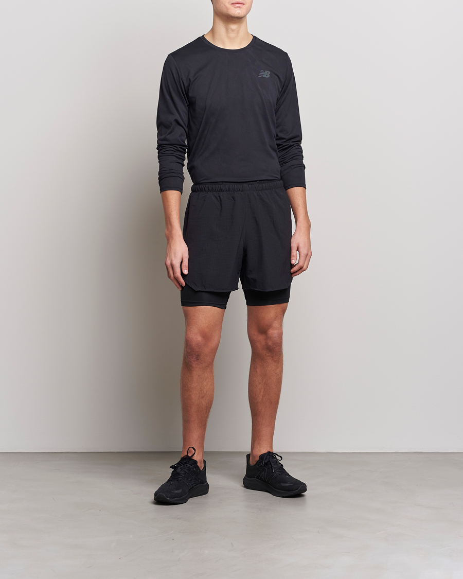 Mies | T-paidat | New Balance Running | Q Speed Jacquard Long Sleeve T-Shirt Black