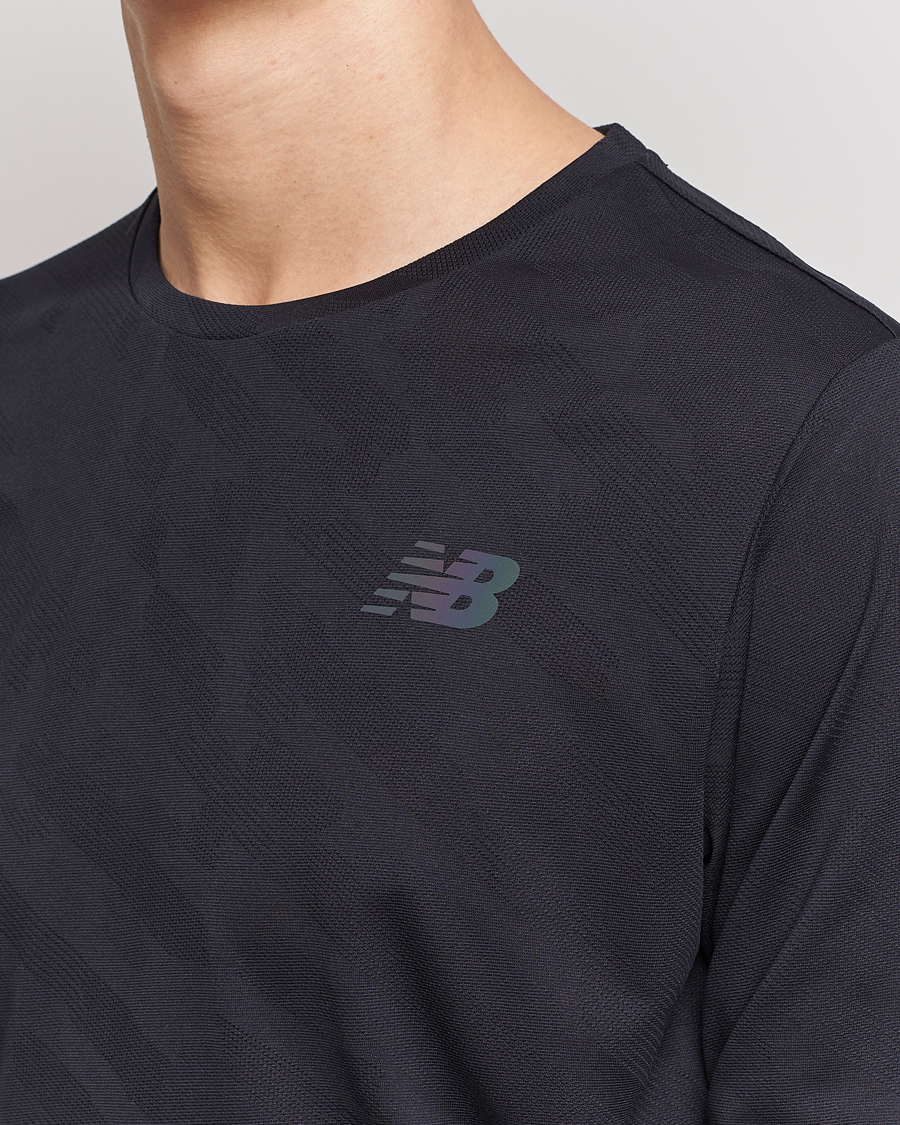 Mies | T-paidat | New Balance Running | Q Speed Jacquard Long Sleeve T-Shirt Black