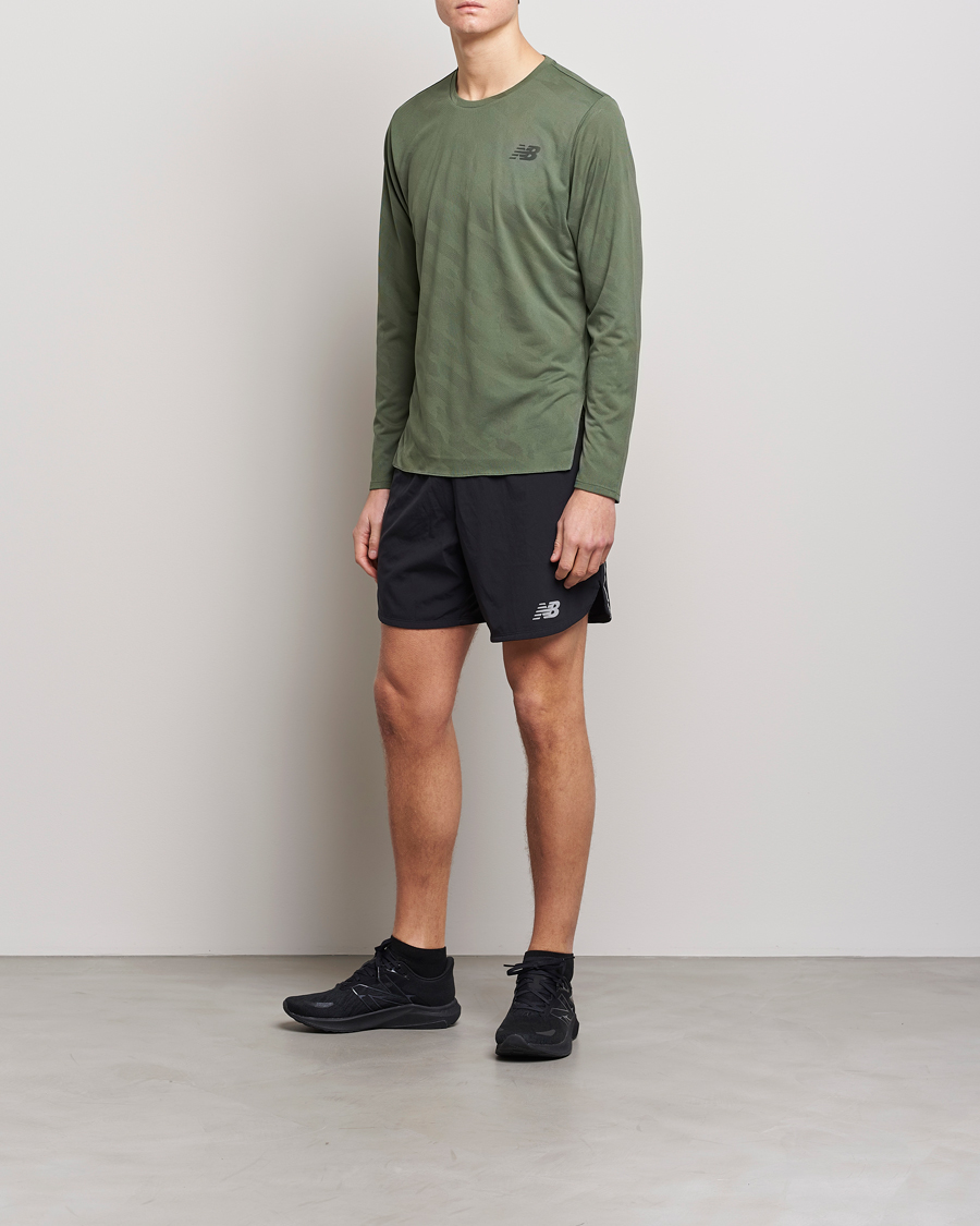 Mies | T-paidat | New Balance Running | Q Speed Jacquard Long Sleeve T-Shirt Olive