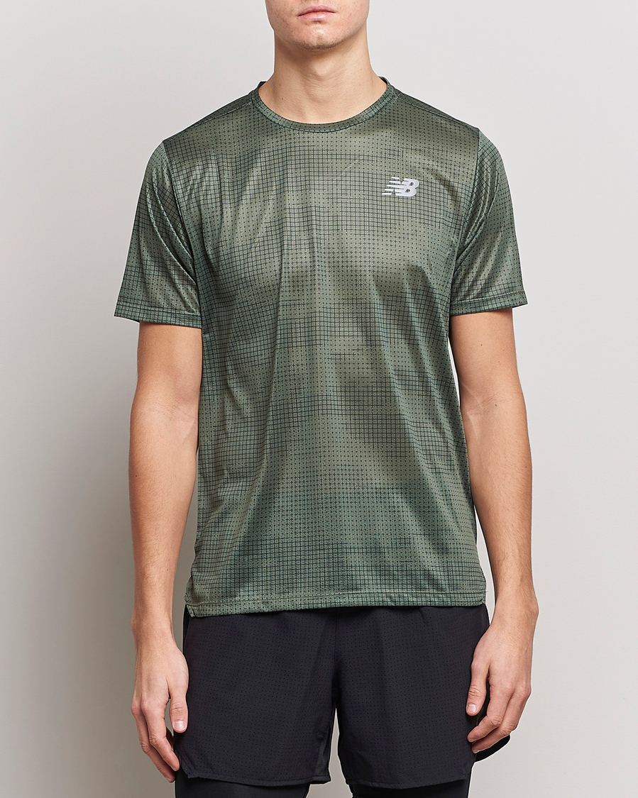 Mies |  | New Balance Running | Impact Run T-Shirt Deep Olive