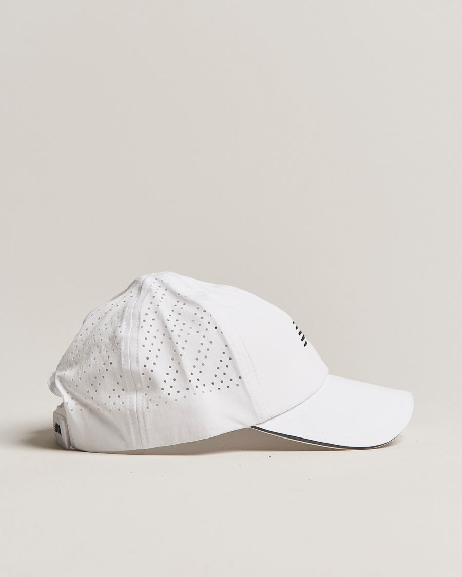 Mies | New Balance Running Laser Performance Run Hat White | New Balance Running | Laser Performance Run Hat White