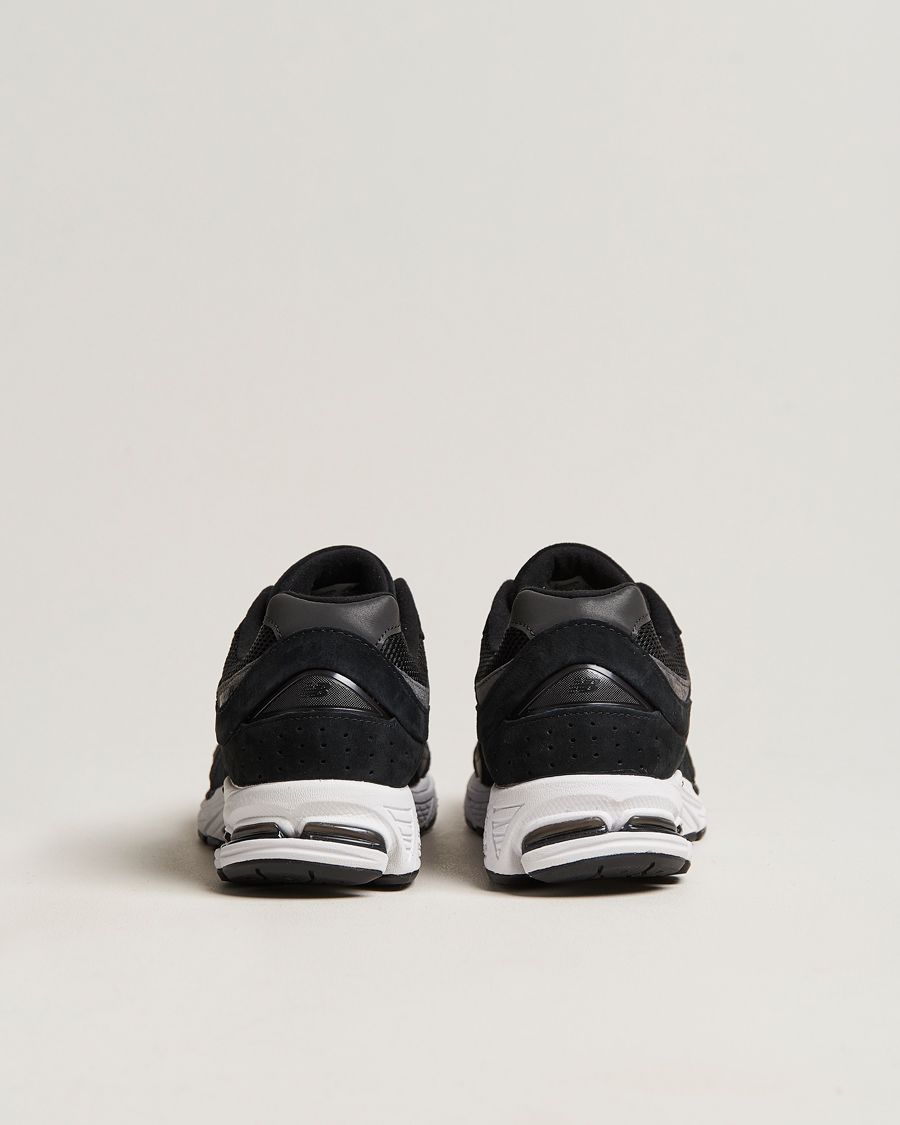 Mies | Kengät | New Balance | 2002R Sneakers Black
