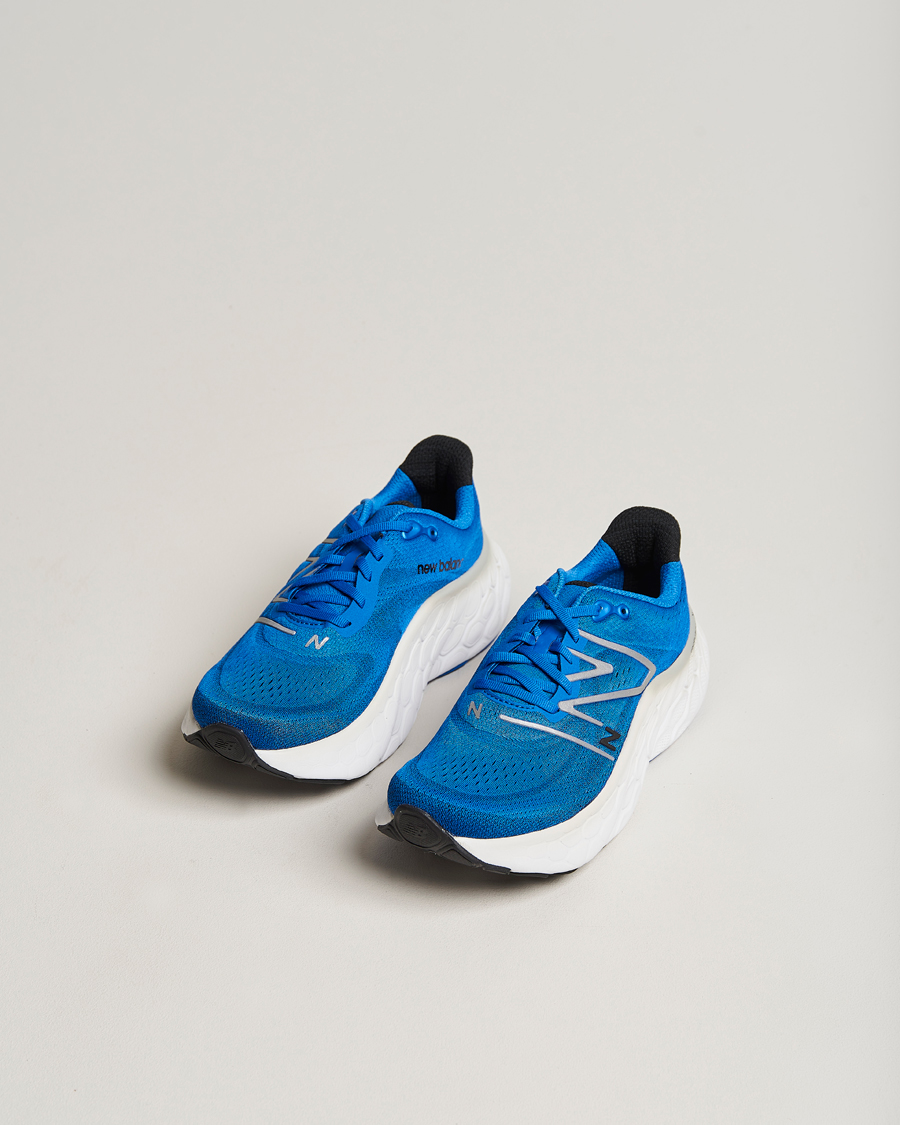 Mies | Citylenkkarit | New Balance Running | Fresh Foam More v4 Blue