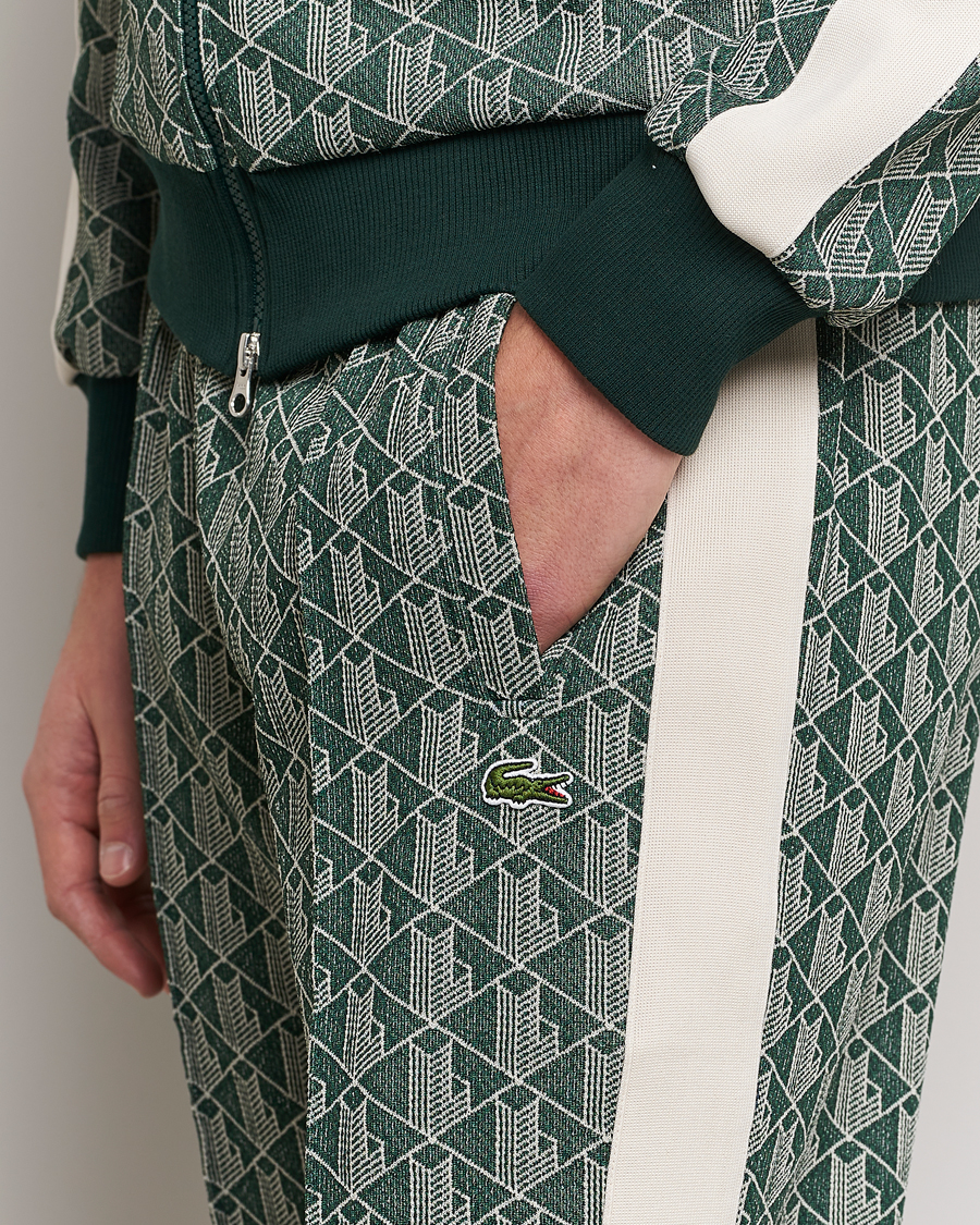 Mies | Housut | Lacoste | Monogram Trackpant Green/Wood Shaving