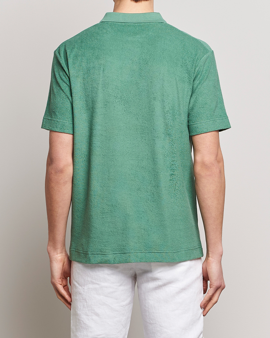Mies | Pikeet | Sunspel | Towelling Polo Shirt Thyme Green