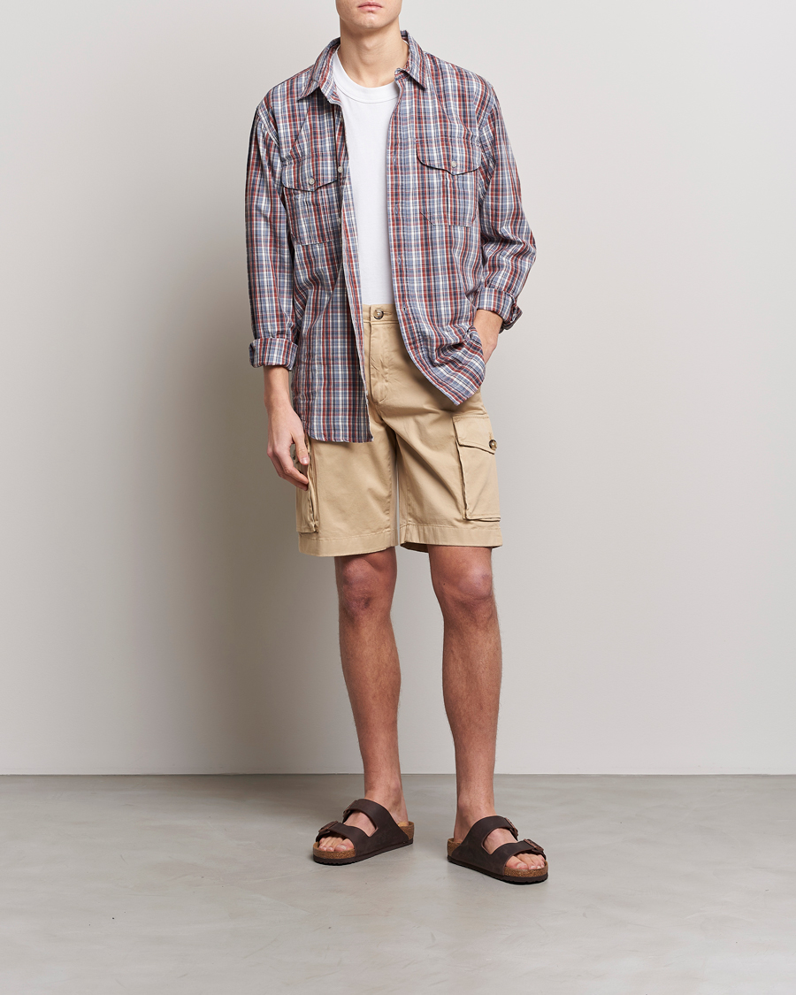 Mies | Shortsit | Woolrich | Classic Cargo Shorts Beach Sand