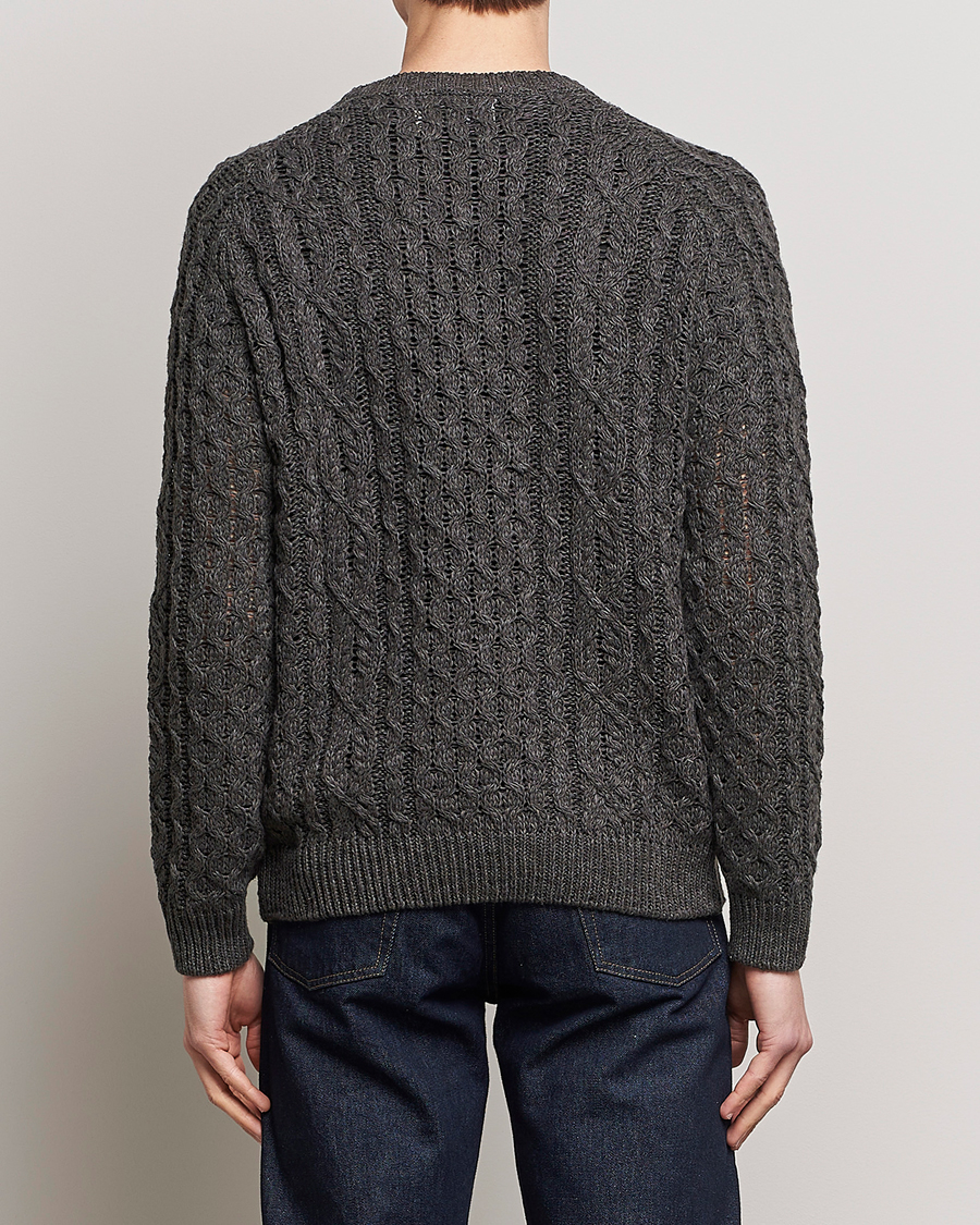 Mies | Puserot | Peregrine | Linen Arran Jumper Grey