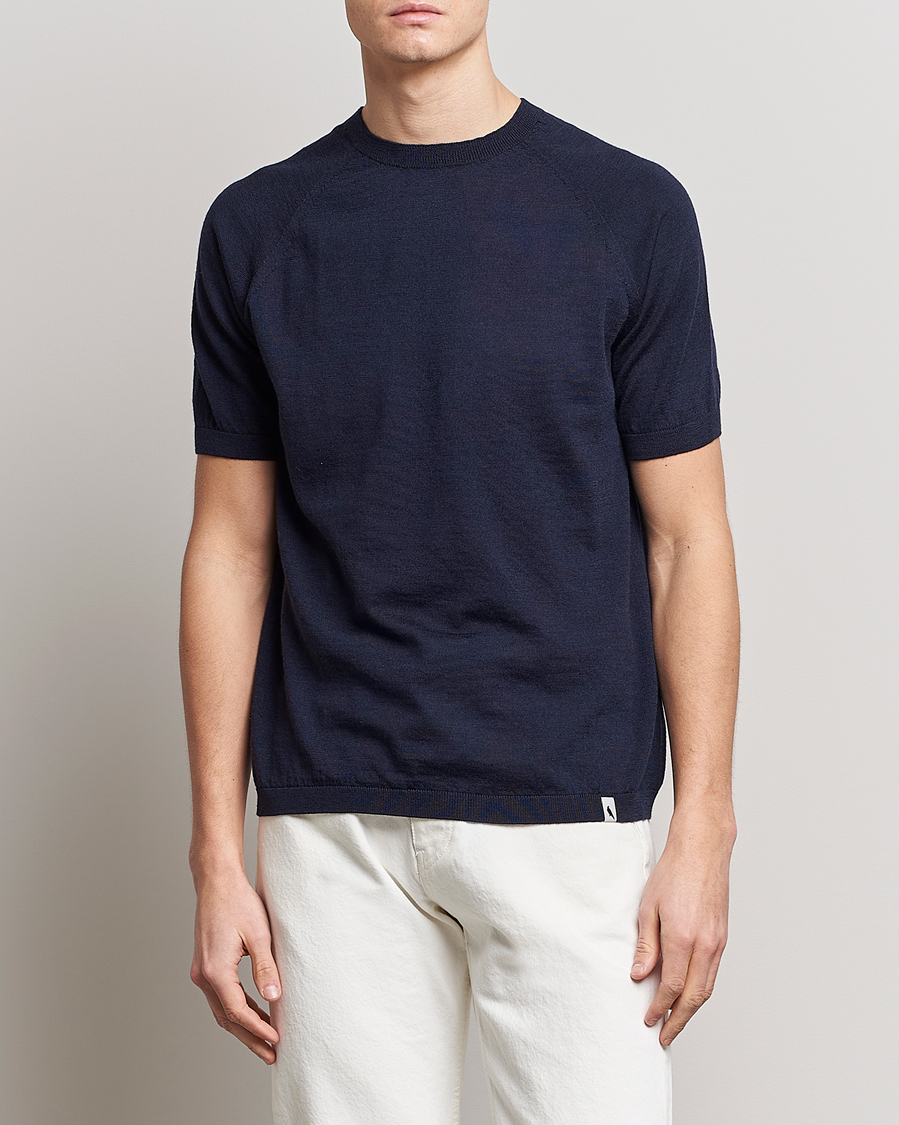 Mies |  | Peregrine | Knitted Wool T-Shirt Navy