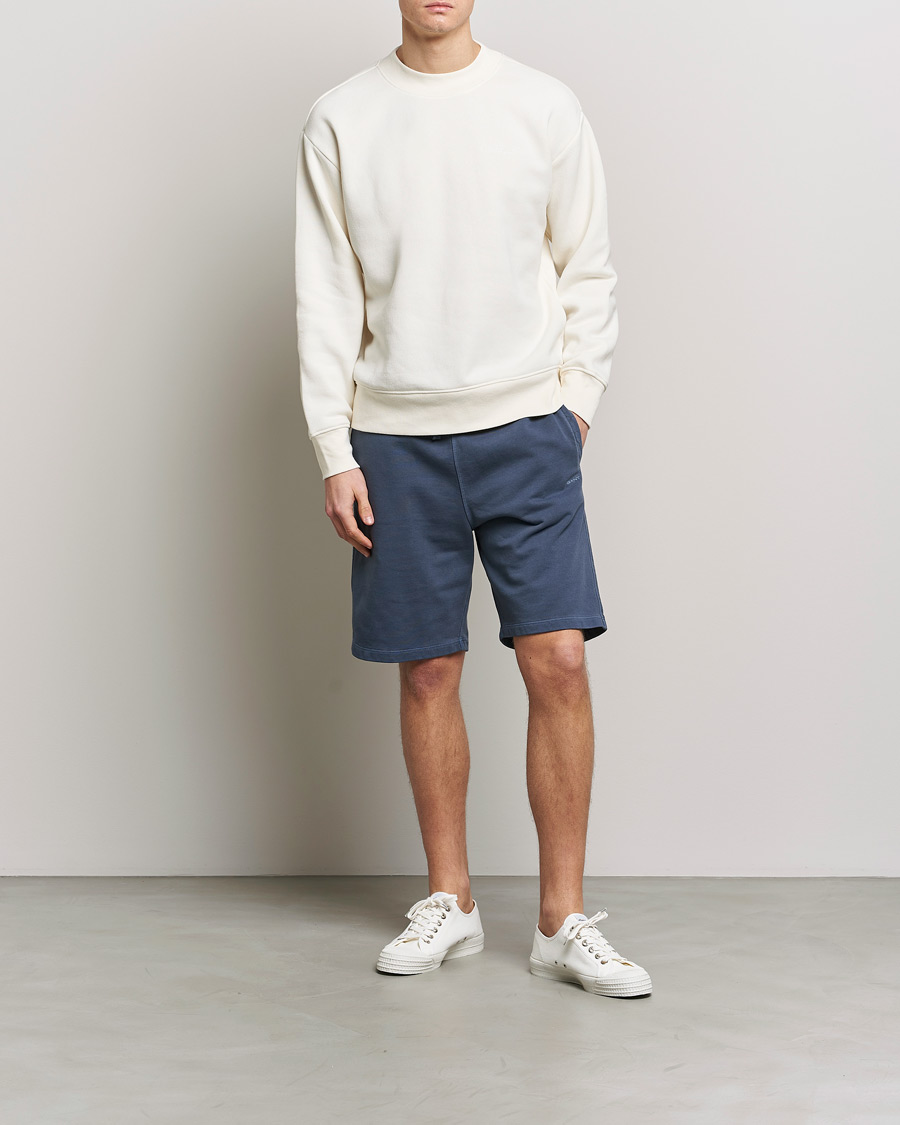 Mies | Shortsit | GANT | Sunbleached Sweatshorts Evening Blue