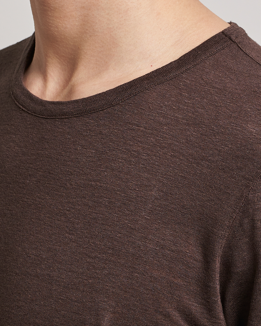 Mies | T-paidat | Gran Sasso | Washed Linen Tee Dark Brown
