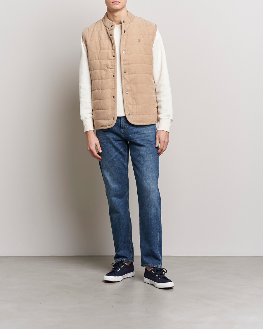 Mies | Ulkoliivit | Morris | Woburn Baby Cord Vest Beige