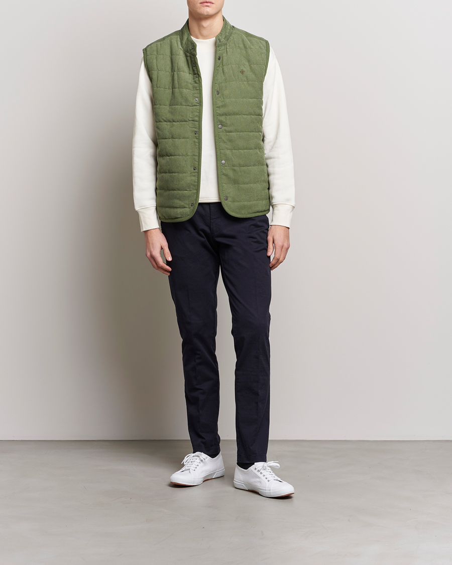 Mies | Ulkoliivit | Morris | Woburn Baby Cord Vest Sage Green