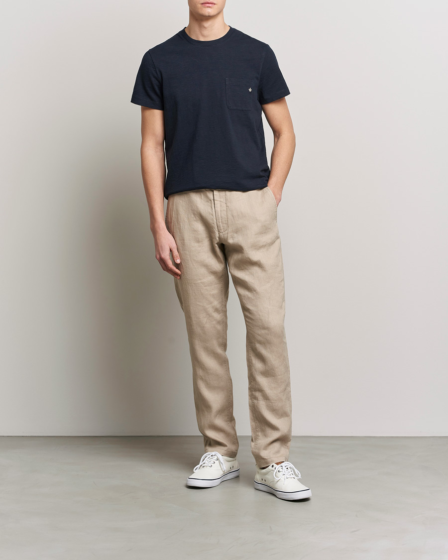 Mies | T-paidat | Morris | Lily Slub Pocket Crew Neck Tee Navy