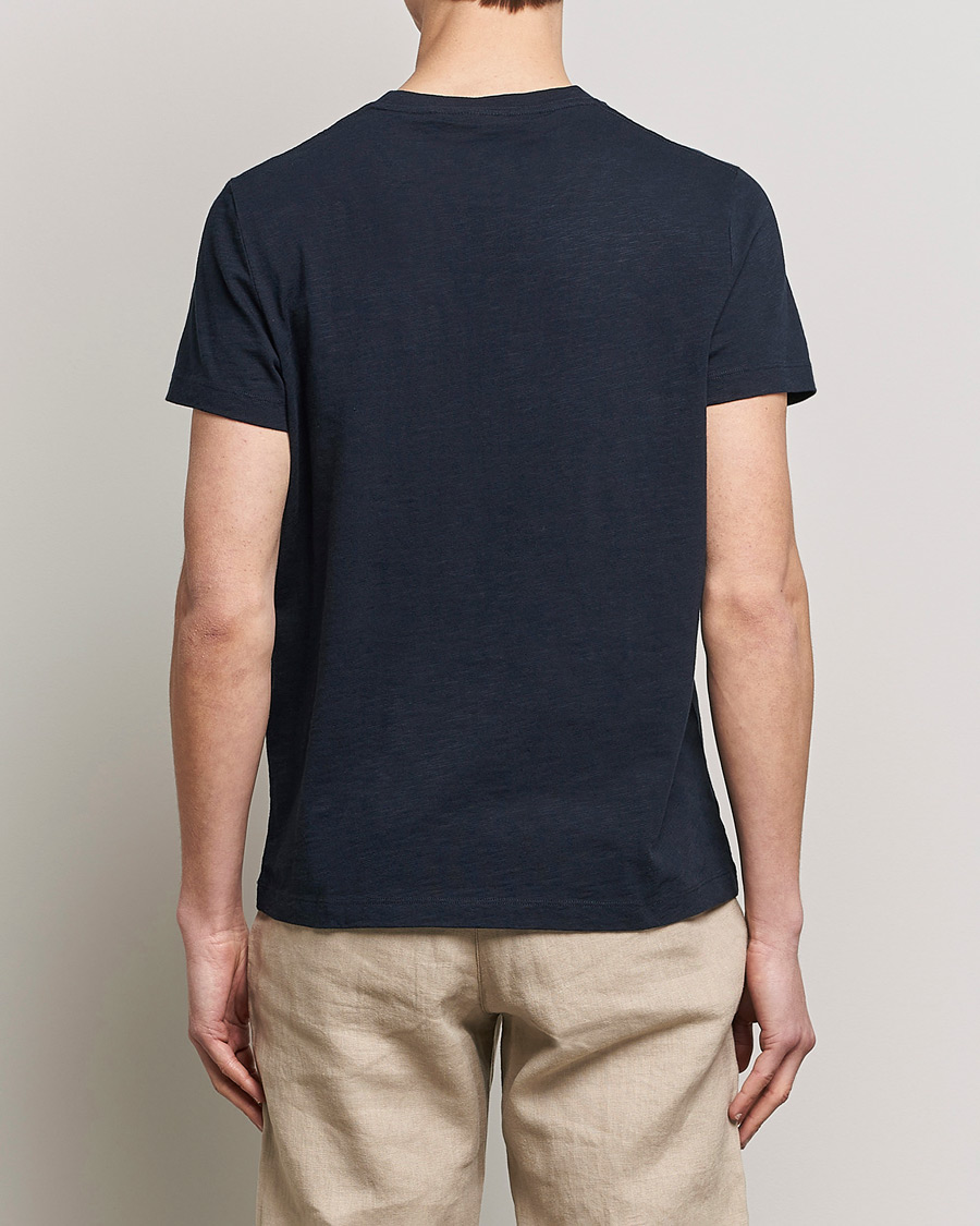 Mies | T-paidat | Morris | Lily Slub Pocket Crew Neck Tee Navy