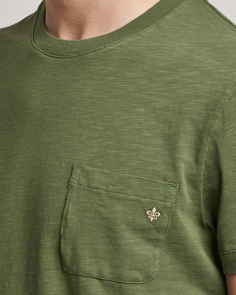 Mies | T-paidat | Morris | Lily Slub Pocket Crew Neck Tee Olive